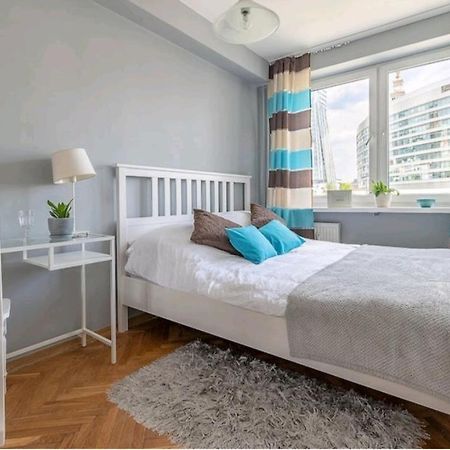 Central Station Gold Street Apartment Warsaw Ngoại thất bức ảnh
